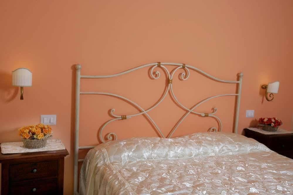 Bed And Breakfast Dionisio Taormina Exterior photo